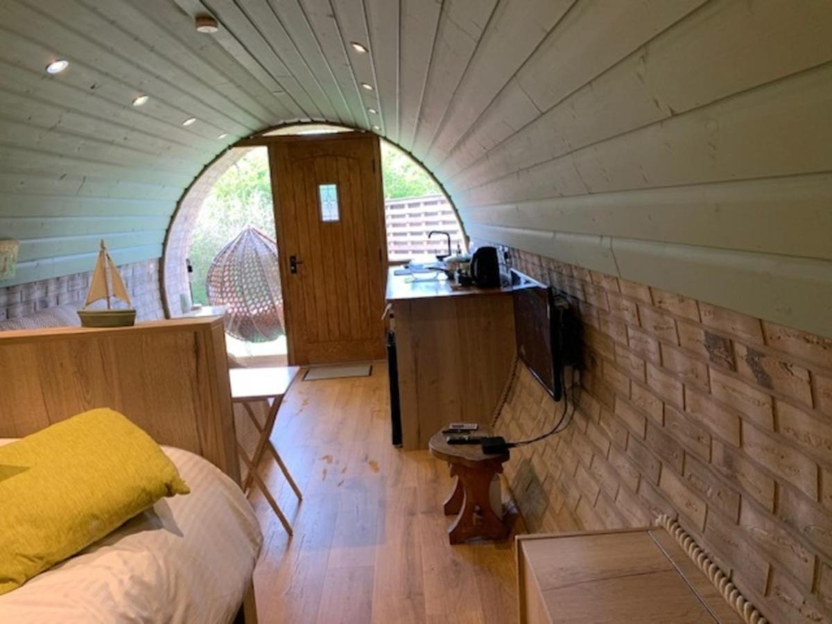 Romantic Escape Luxury Hobbit House With Hot Tub! Ширнесс Экстерьер фото
